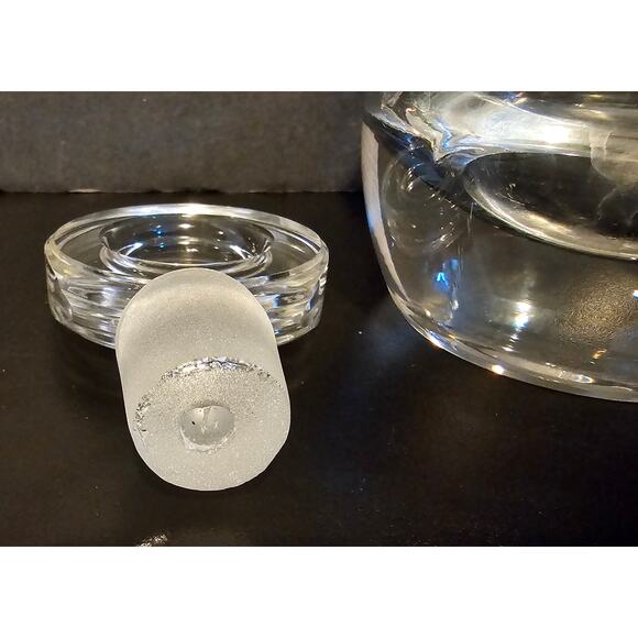 Vintage Clear Crystal Decanter with Ground Glass Circle Stopper - Picture 3 of 7